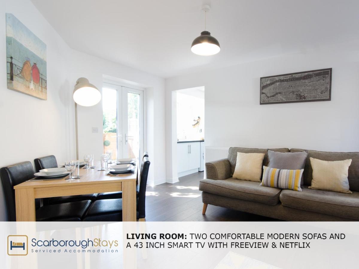 Candler Lodge - 3 Bedroom Townhouse With Parking - Patio Area & Seating Scarborough Exteriör bild