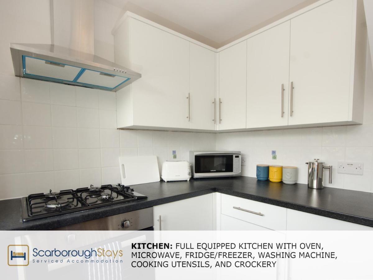 Candler Lodge - 3 Bedroom Townhouse With Parking - Patio Area & Seating Scarborough Exteriör bild