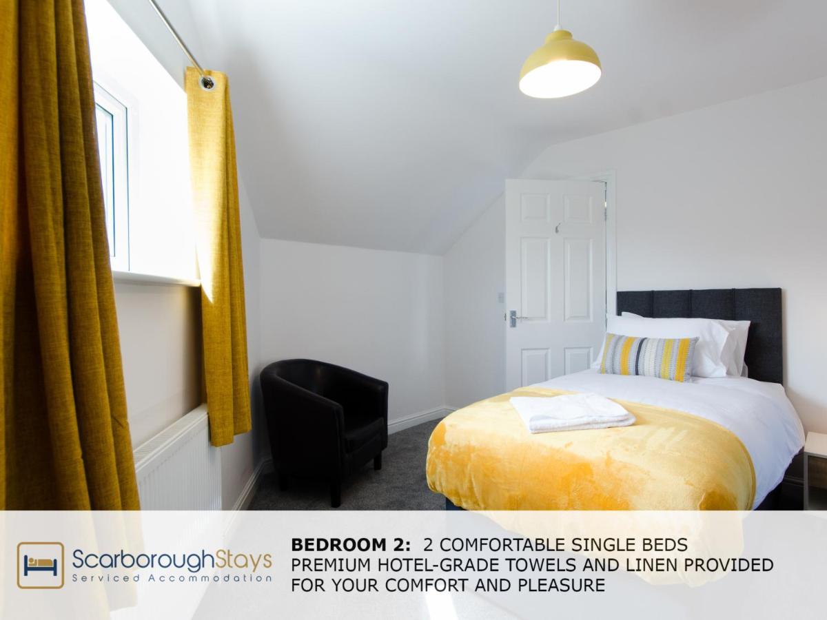 Candler Lodge - 3 Bedroom Townhouse With Parking - Patio Area & Seating Scarborough Exteriör bild